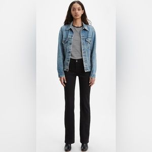 Women’s Levi’s Classic Bootcut Jeans